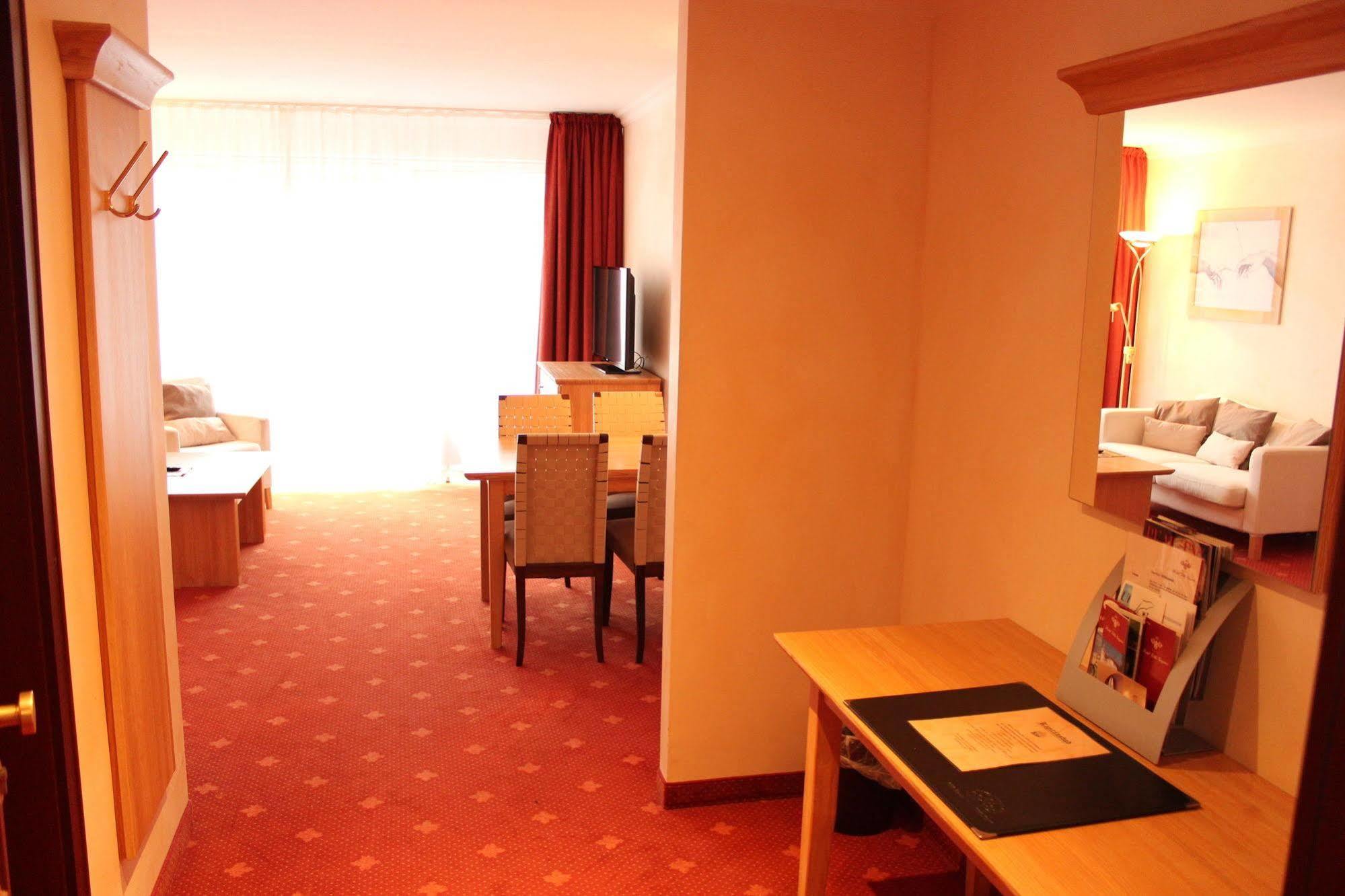 Hotel Villa Gropius Тіммендорфер-Штранд Екстер'єр фото